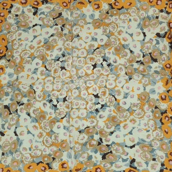 Nina Ricci Vintage scarf - Picture 13 of 13